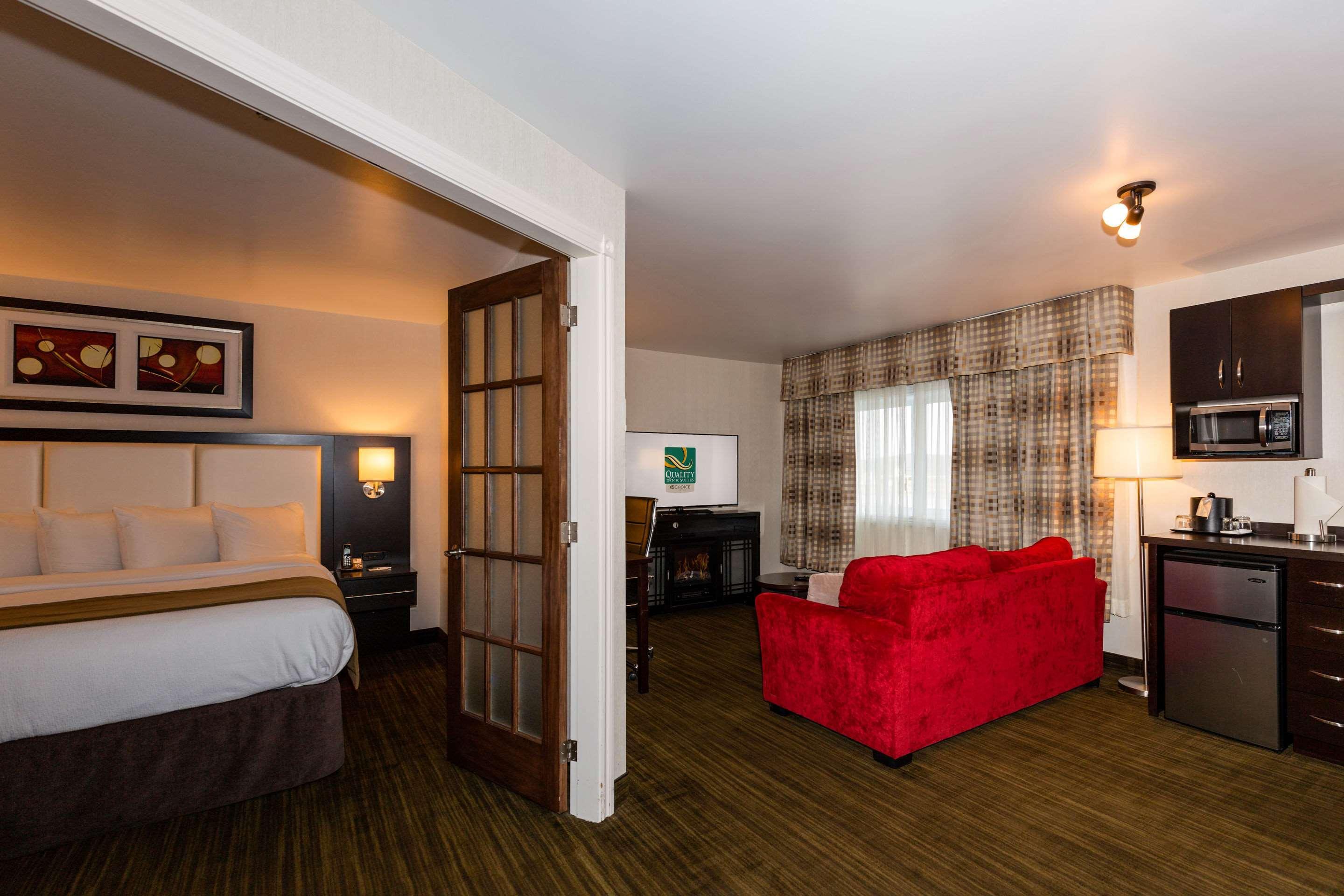 Quality Inn & Suites Matane Exterior foto